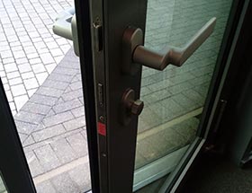 Commercial Locksmith Store Entrance